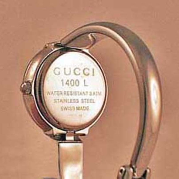 GUCCI WATCH, SILVER TONE MODEL 1400L, SERIAL NUMBER & GUCCI LOGO, WATER RESISTAN - Picture 3 of 10